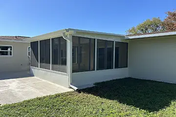 Screen room by East Coast Aluminum